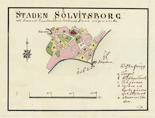 Ein detaillierter Stadtplan von Staden Solvitsborg, Schweden, der Straßen, Gebäude und Sehenswürdigkeiten zeigt, mit handgeschriebener Schrift darauf.