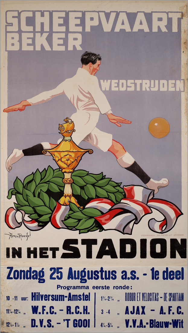 Ein Fußballplakat aus den Niederlanden mit einer Person in weißem Trikot und Shorts mit entschlossener Miene, umgeben von grünen und gelben Blättern, fettem schwarzem "Fußball"-Text und einem hellblauen Himmel als Hintergrund.