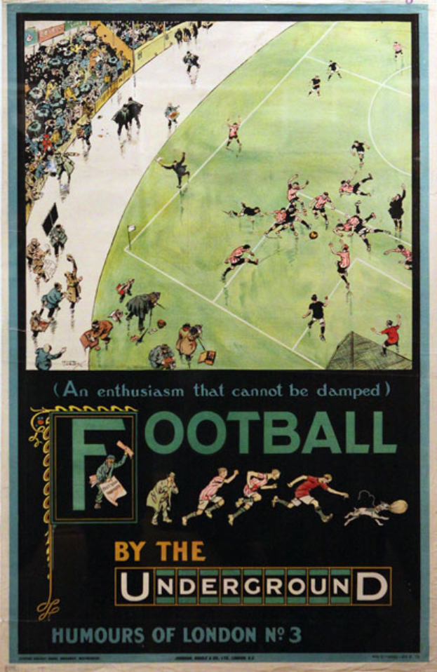 Ein Vintage-Plakat, das ein Fußballspiel bewirbt, betitelt mit "Football by the Underground - Humours of London No. 3", zeigt Zuschauer in einem Stadion.