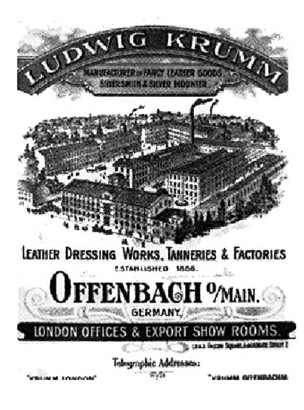 Ein Schwarz-Wei├č-Bild eines Geb├Ąudes mit dem Text "Ludwig Krumm Lederpflegerei, Gerbereien & Fabriken, Offenbach, Deutschland" darauf.